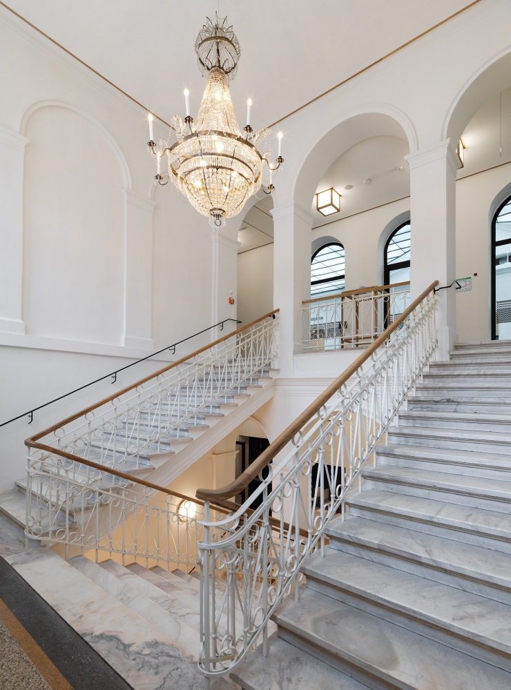 Quelle: kärnten.museum, Stiegenaufgang, Foto Paul Ott